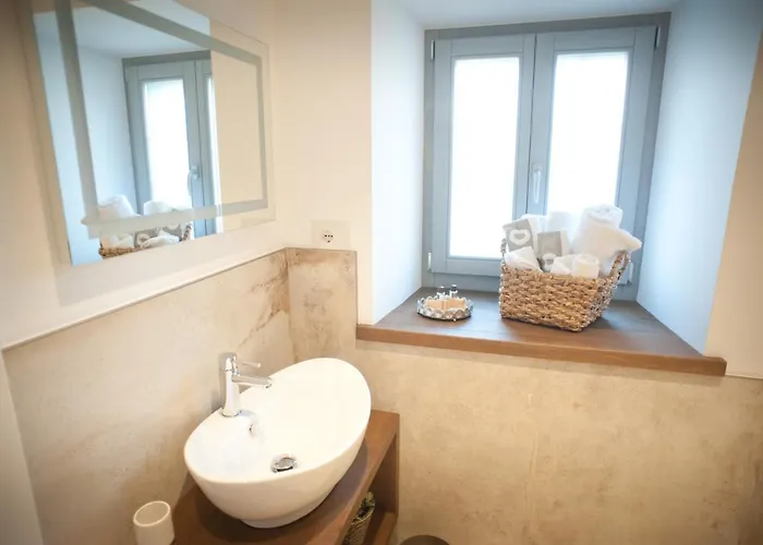 Ostrouska Alloggio per agriturismo *