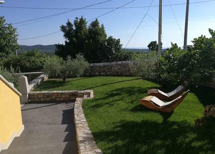 Ostrouska Alloggio per agriturismo Sgonico